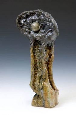 Cobra, 2007. Ceramic, bronze, formica pedestal. Sculpture: 23 x 10.5 x 5 inches (58.4 x 26.7 x 12.7 cm); pedestal: 40 x 20 x 20 inches (101.6 x 50.8 x 50.8 cm). MP 25